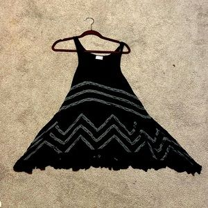 this is a violet harmon dress but it black and xs